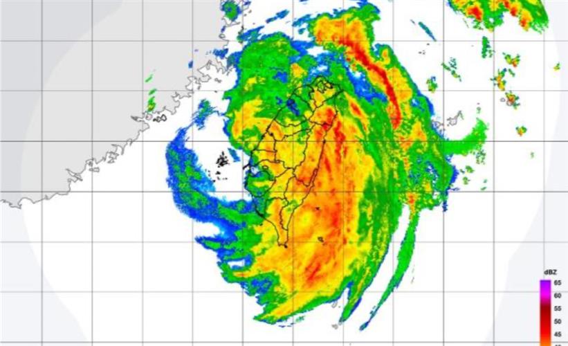 康芮颱風已減弱為中颱。（圖／摘自氣象網）