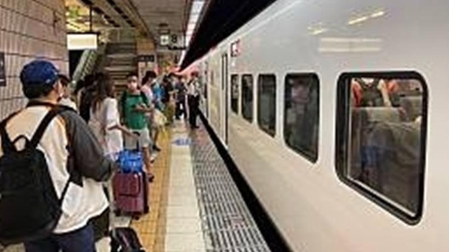 KATO公司首次與臺鐵合作要推出EMU3000列車模型。(圖/台鐵提供)