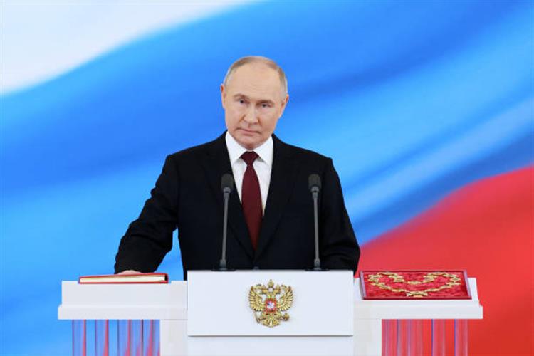 「萬年執政」普丁就職俄總統展開第五任期　英美拒派員參加
