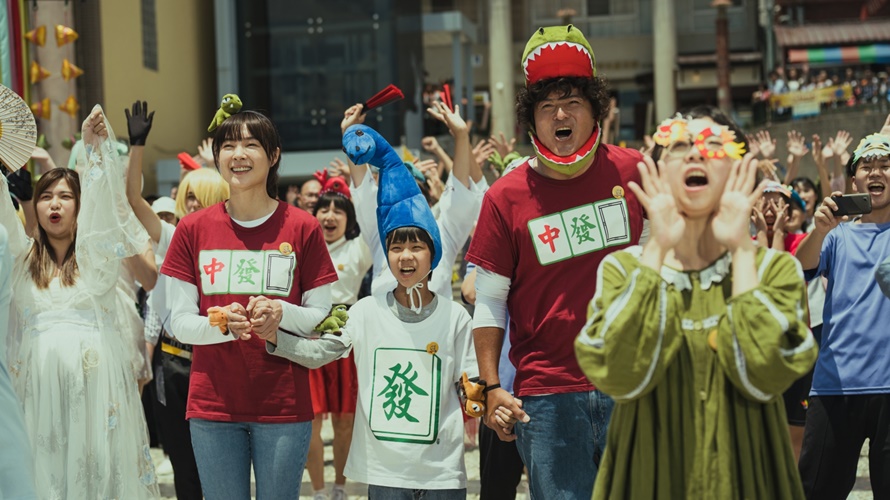 《做工的人電影版》獲選為第11屆新加坡華語電影節閉幕片，讓家鄉就在星馬地區的男主角李銘順相當興奮。（圖／大慕影藝、華映娛樂提供）