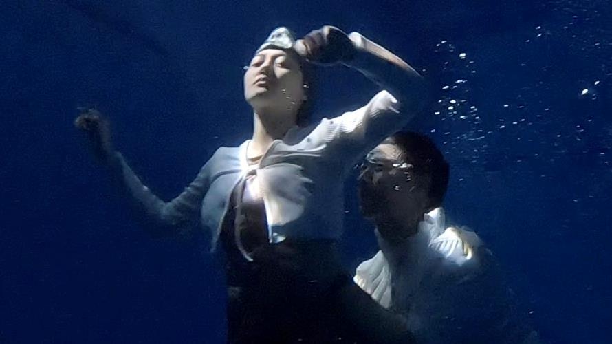 顏曉筠為了拍戲潛水，展現高難度特技讓教練讚嘆不已。（圖／民視提供）