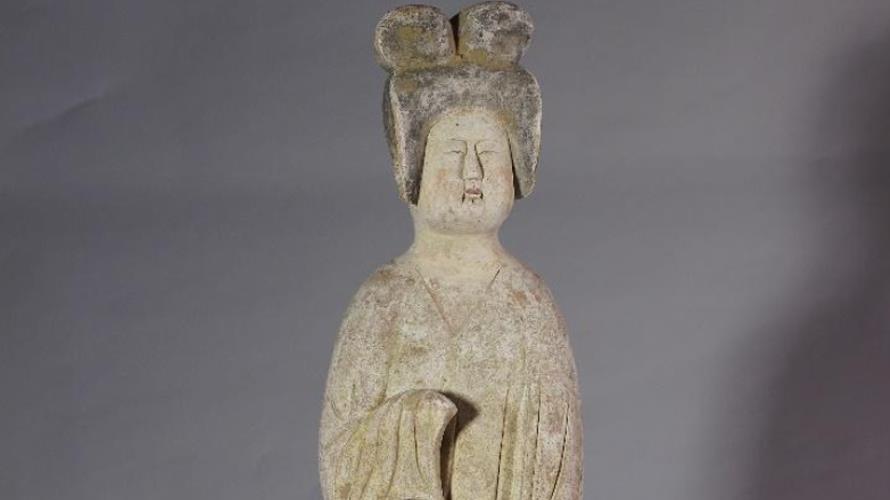 唐代 灰陶加彩仕女俑 (圖片來源 : 國立故宮博物院 OPEN DATA)